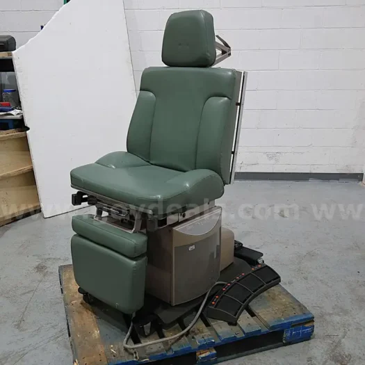 Midmark Ritter 75 Evolution Patient Chair
