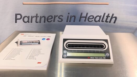 3M Attest 490 Incubator