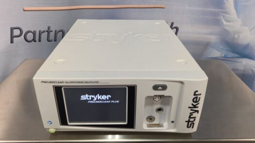 STRYKER ENDOSCOPY Pneumoclear (0620-050-000 / FM300) CO2 Conditioning Insufflator Insufflator