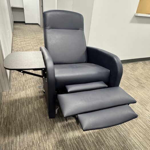 Champion Manufacturing 56 Series Fortress Bariatric Transport Chair w/ Manual Recliner, Navy Blue